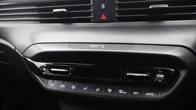 Hyundai BAYON 1.0 T-GDi Premium SUV 5dr Petrol Manual Euro 6 (s/s) (100 ps) Green