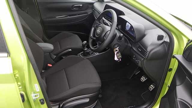 Hyundai BAYON 1.0 T-GDi Premium SUV 5dr Petrol Manual Euro 6 (s/s) (100 ps) Green