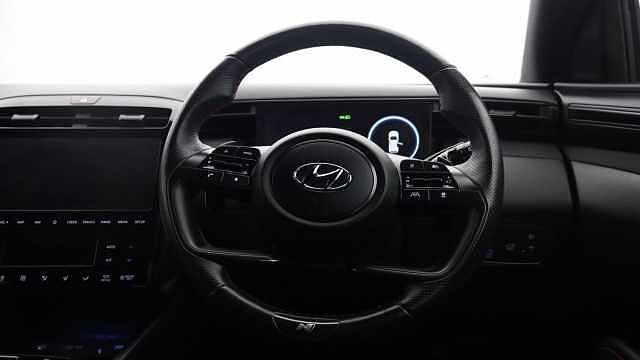 Hyundai TUCSON 1.6 h T-GDi N Line S SUV 5dr Petrol Hybrid Auto Euro 6 (s/s) (230 ps) Red