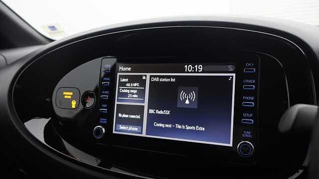 Toyota Aygo X 1.0 VVT-i Edge Hatchback 5dr Petrol Manual Euro 6 (s/s) (72 ps)