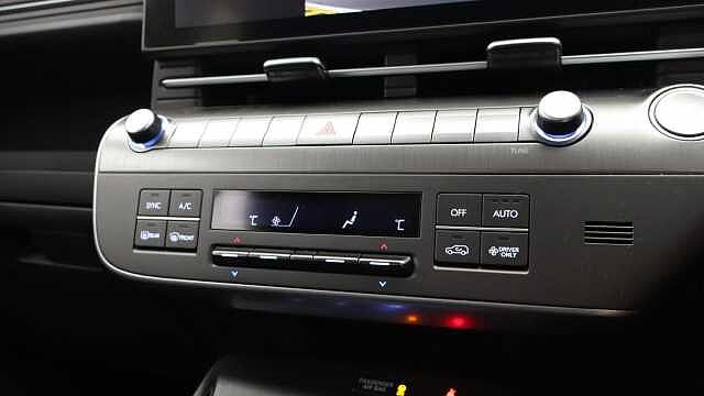 Hyundai KONA 1.6 h-GDi Advance SUV 5dr Petrol Hybrid DCT Euro 6 (s/s) (141 ps) White