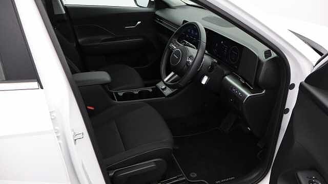 Hyundai KONA 1.6 h-GDi Advance SUV 5dr Petrol Hybrid DCT Euro 6 (s/s) (141 ps) White