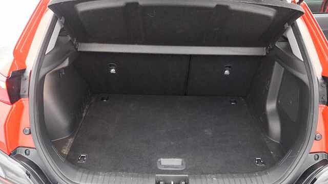 Hyundai KONA 1.6 h-GDi Premium SUV 5dr Petrol Hybrid DCT Euro 6 (s/s) (141 ps) Red