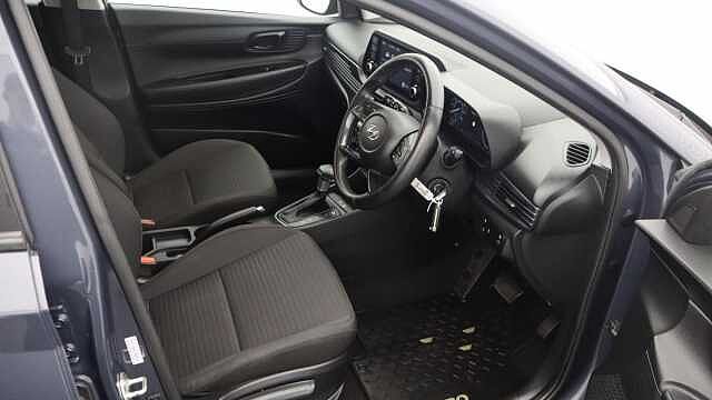 Hyundai I20 1.0 T-GDi MHEV SE Connect Hatchback 5dr Petrol Hybrid DCT Euro 6 (s/s) (100 ps) Grey