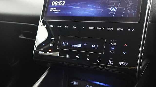 Hyundai TUCSON 1.6 h T-GDi 13.8kWh Ultimate SUV 5dr Petrol Plug-in Hybrid Auto 4WD Euro 6 (s/s) Grey