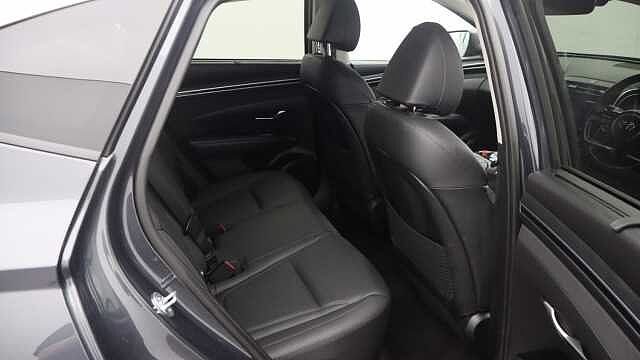 Hyundai TUCSON 1.6 h T-GDi 13.8kWh Ultimate SUV 5dr Petrol Plug-in Hybrid Auto 4WD Euro 6 (s/s) Grey
