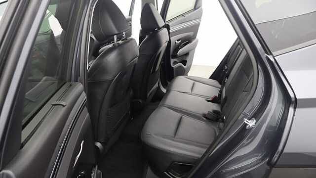 Hyundai TUCSON 1.6 h T-GDi 13.8kWh Ultimate SUV 5dr Petrol Plug-in Hybrid Auto 4WD Euro 6 (s/s) Grey