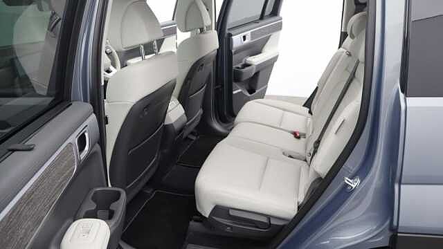 Hyundai SANTA FE 1.6T Ultimate SUV 5dr Petrol Hybrid Auto Euro 6 (s/s) (7Seat) (239 ps) Blue