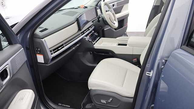 Hyundai SANTA FE 1.6T Ultimate SUV 5dr Petrol Hybrid Auto Euro 6 (s/s) (7Seat) (239 ps) Blue