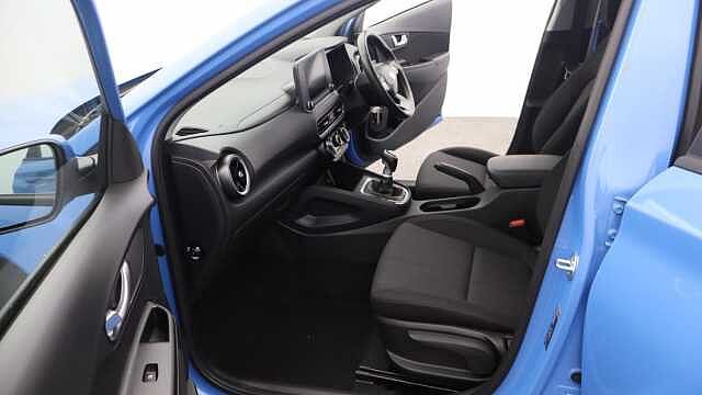 Hyundai KONA 1.0 T-GDi MHEV SE Connect SUV 5dr Petrol Hybrid Manual Euro 6 (s/s) (120 ps) Blue