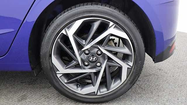 Hyundai I20 1.0 T-GDi MHEV Premium Hatchback 5dr Petrol Hybrid DCT Euro 6 (s/s) (100 ps) Blue