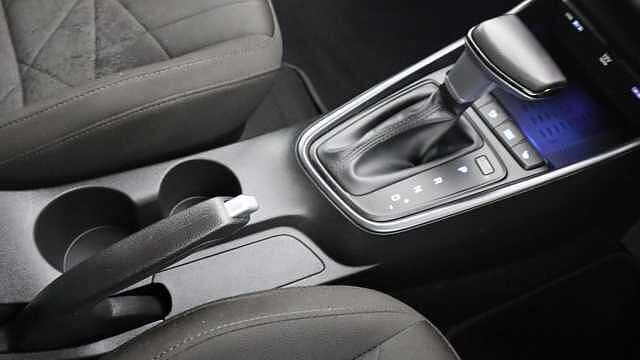 Hyundai BAYON 1.0 T-GDi MHEV Premium SUV 5dr Petrol Hybrid DCT Euro 6 (s/s) (100 ps) Blue