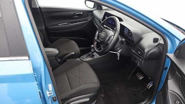 Hyundai BAYON 1.0 T-GDi MHEV Premium SUV 5dr Petrol Hybrid DCT Euro 6 (s/s) (100 ps) Blue