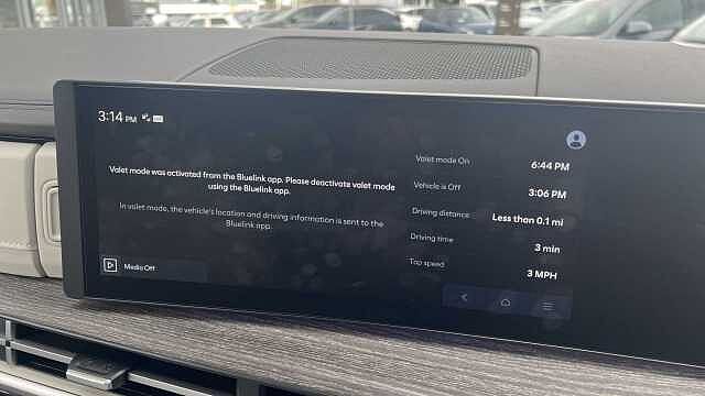 Hyundai SANTA FE 1.6 TGDi Plug-in Hybrid Ultimate 5dr 4WD Auto