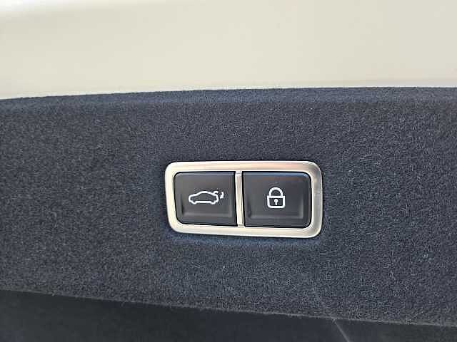 Hyundai IONIQ 6 168kW Premium 77kWh 4dr Auto White