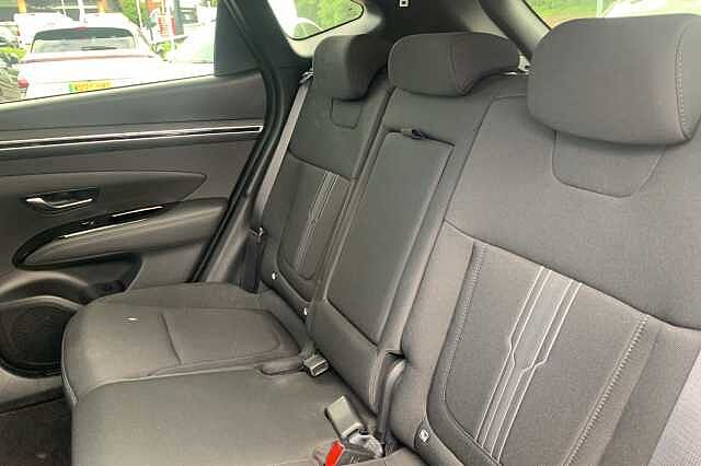Hyundai TUCSON 1.6 TGDi Plug-in Hybrid Premium 5dr 4WD Auto Red