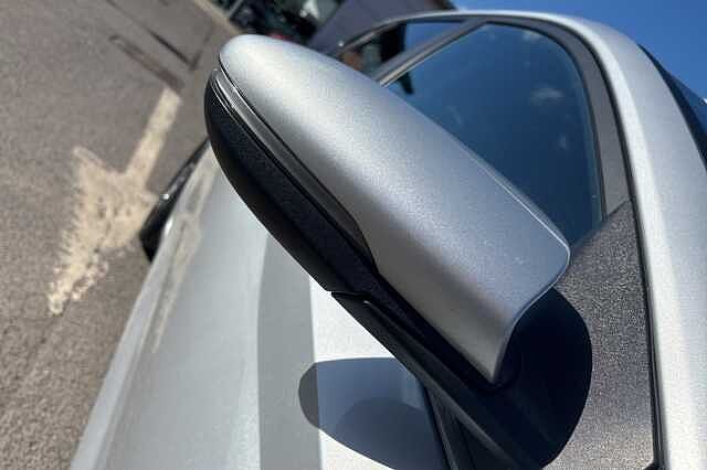 Hyundai I20 1.0T GDi 48V MHD Premium 5dr DCT Silver