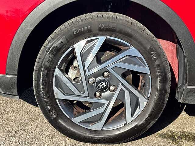 Hyundai BAYON 1.0 TGDi Advance 5dr Red