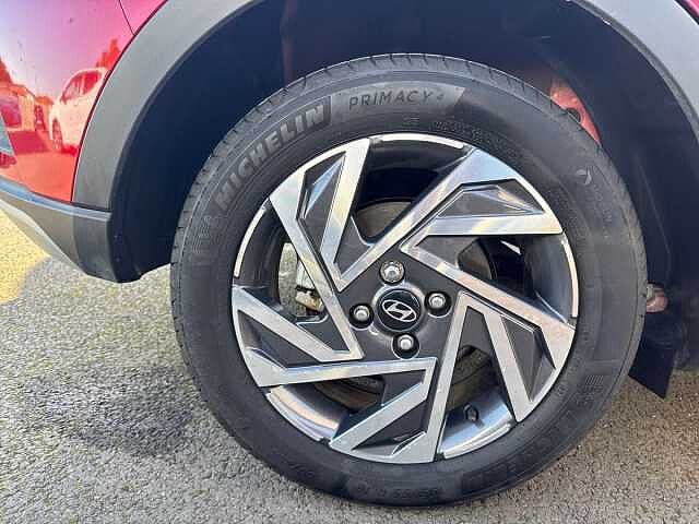 Hyundai BAYON 1.0 TGDi Advance 5dr Red