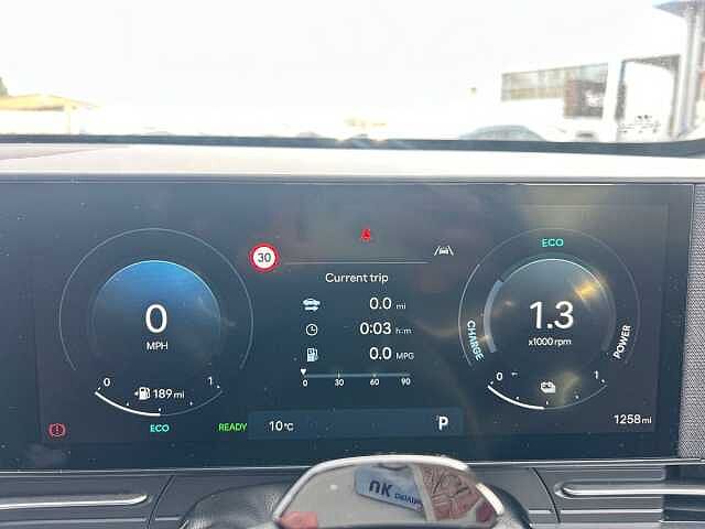 Hyundai KONA 1.6 Hybrid 129 Ultimate 5dr DCT Black