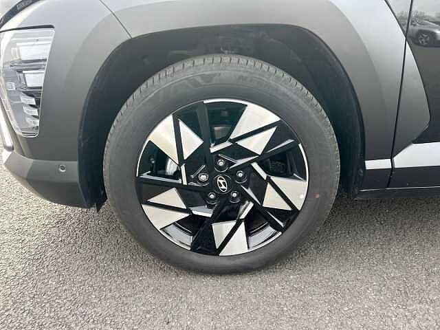 Hyundai KONA 1.6 Hybrid 129 Ultimate 5dr DCT Black