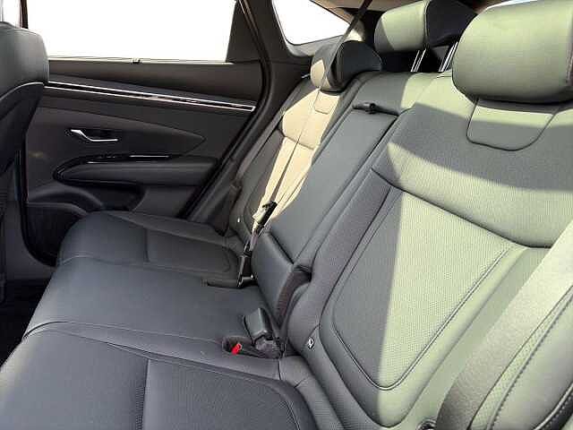 Hyundai TUCSON 1.6 TGDi 48V MHD 180 Ultimate 5dr 4WD DCT Red