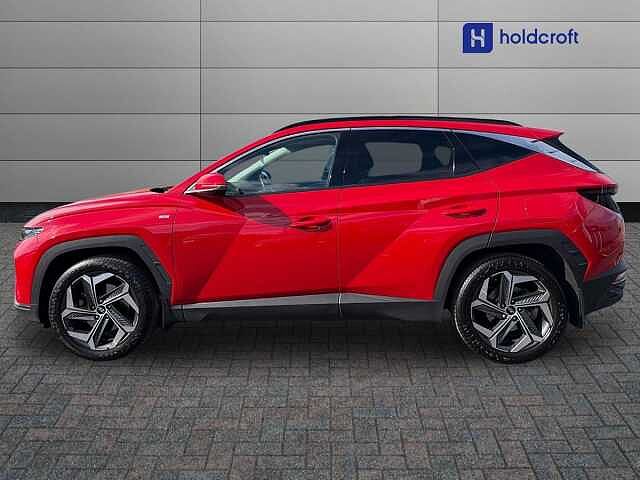 Hyundai TUCSON 1.6 TGDi 48V MHD 180 Ultimate 5dr 4WD DCT Red