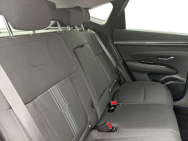 Hyundai TUCSON 1.6 TGDi 48V MHD Premium 5dr 2WD DCT Red