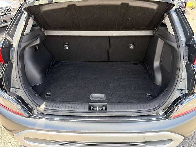 Hyundai KONA 1.6 GDi Hybrid Premium 5dr DCT Black