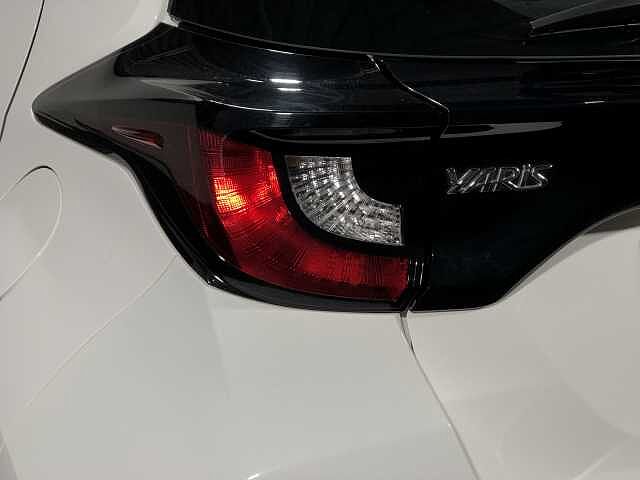 Toyota Yaris 1.5 Hybrid Icon 5dr CVT