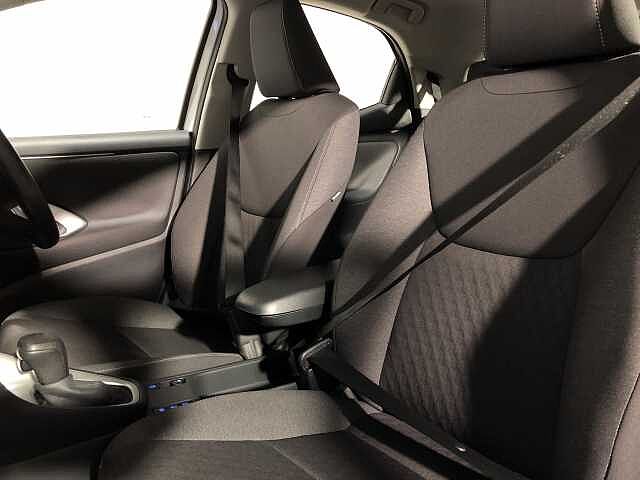 Toyota Yaris 1.5 Hybrid Icon 5dr CVT