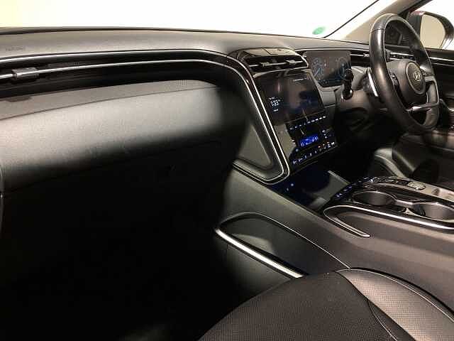 Hyundai TUCSON Ultimate T-Gdi Hev Red