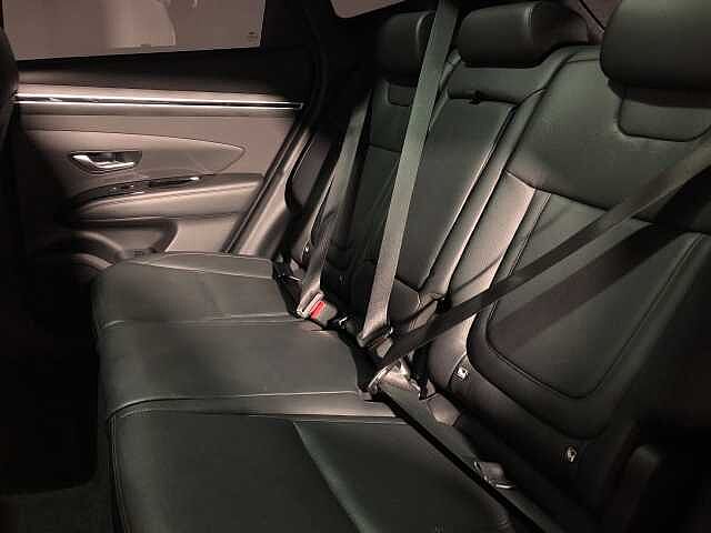 Hyundai TUCSON Ultimate T-Gdi Hev Red