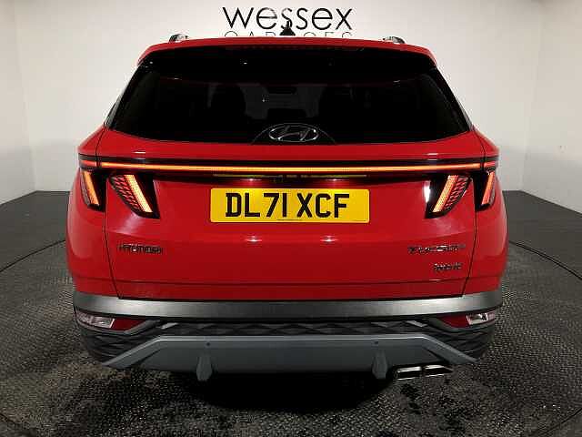 Hyundai TUCSON Ultimate T-Gdi Hev Red