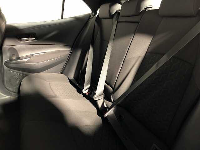 Toyota Corolla 1.8 VVT-i Hybrid Icon 5dr CVT