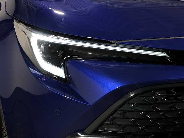 Toyota Corolla 2.0 Hybrid Design 5dr CVT