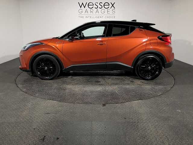Toyota C-HR Orange Edition Hev C