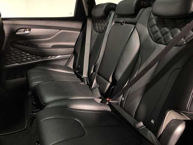 Hyundai Santa Fe 1.6 TGDi Hybrid Ultimate 5dr Auto