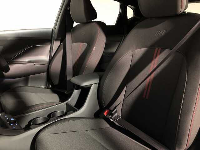 Hyundai KONA 1.6 Hybrid 129 N Line 5dr DCT 2(2024) White