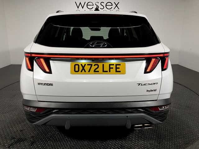 Hyundai TUCSON Ultimate T-Gdi Hev White