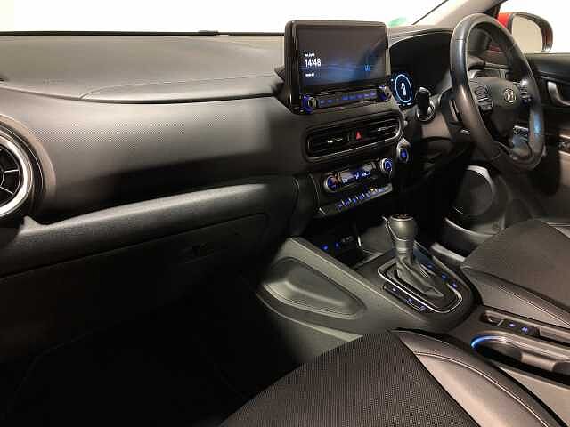 Hyundai KONA 1.6 GDi Hybrid Ultimate 5dr DCT Red