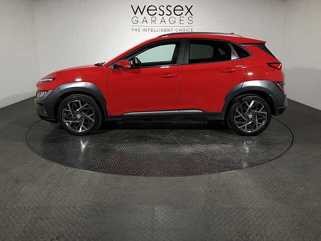 Hyundai KONA 1.6 GDi Hybrid Ultimate 5dr DCT Red
