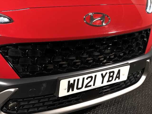 Hyundai KONA 1.6 GDi Hybrid Ultimate 5dr DCT Red
