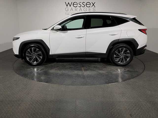 Hyundai TUCSON 1.6 TGDi Premium 5dr 2WD White