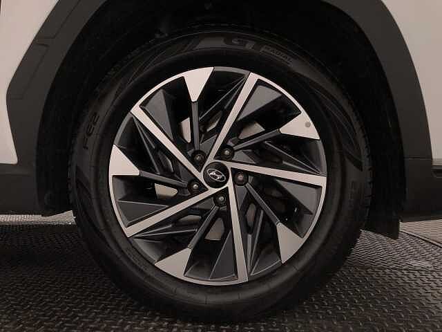 Hyundai TUCSON 1.6 TGDi Premium 5dr 2WD White