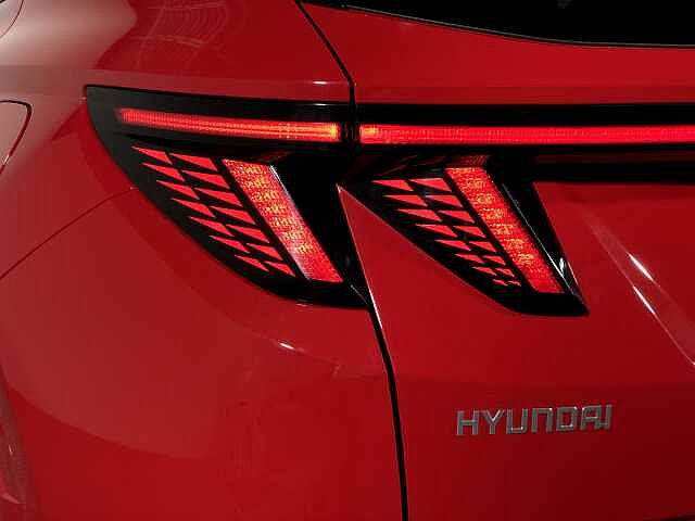 Hyundai TUCSON N Line S T-Gdi Hev Red