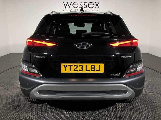 Hyundai KONA 1.6 GDi Hybrid Ultimate 5dr DCT Black