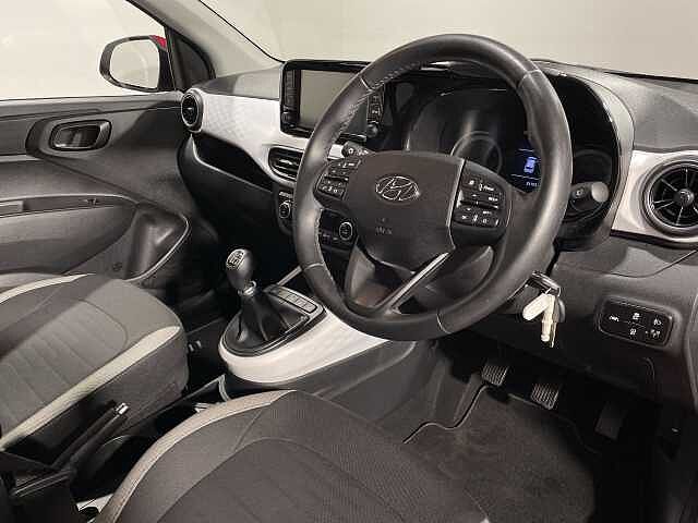 Hyundai i10 1.0 MPi Premium 5dr 4(2020)