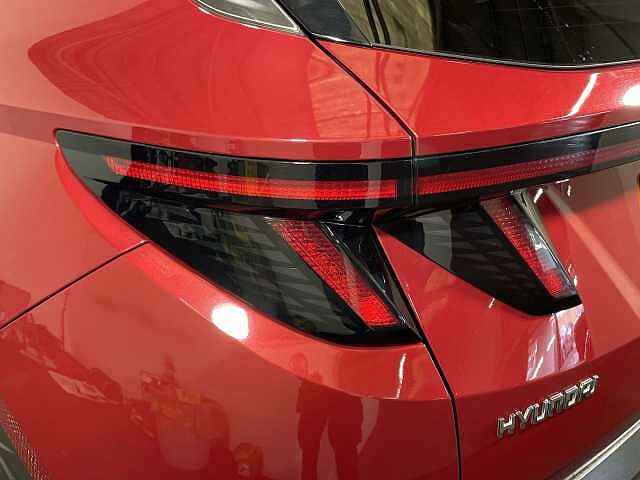 Hyundai TUCSON Premium T-Gdi Red