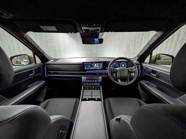 Hyundai SANTA FE 1.6 T-GDi 13.8kWh Calligraphy Auto 4WD Euro 6 (s/s) 5dr (7Seat) Olive Green